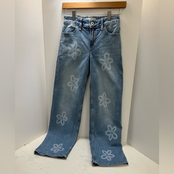 Abercrombie Kids Blue Straight Leg Jeans with Floral Design - Picture 8 of 14
